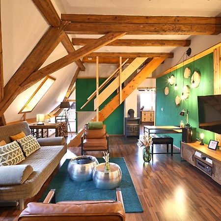 Green Loft Schwarzwald - Dach-Balkon--Musik-Ecke Fluorn-Winzeln Kültér fotó